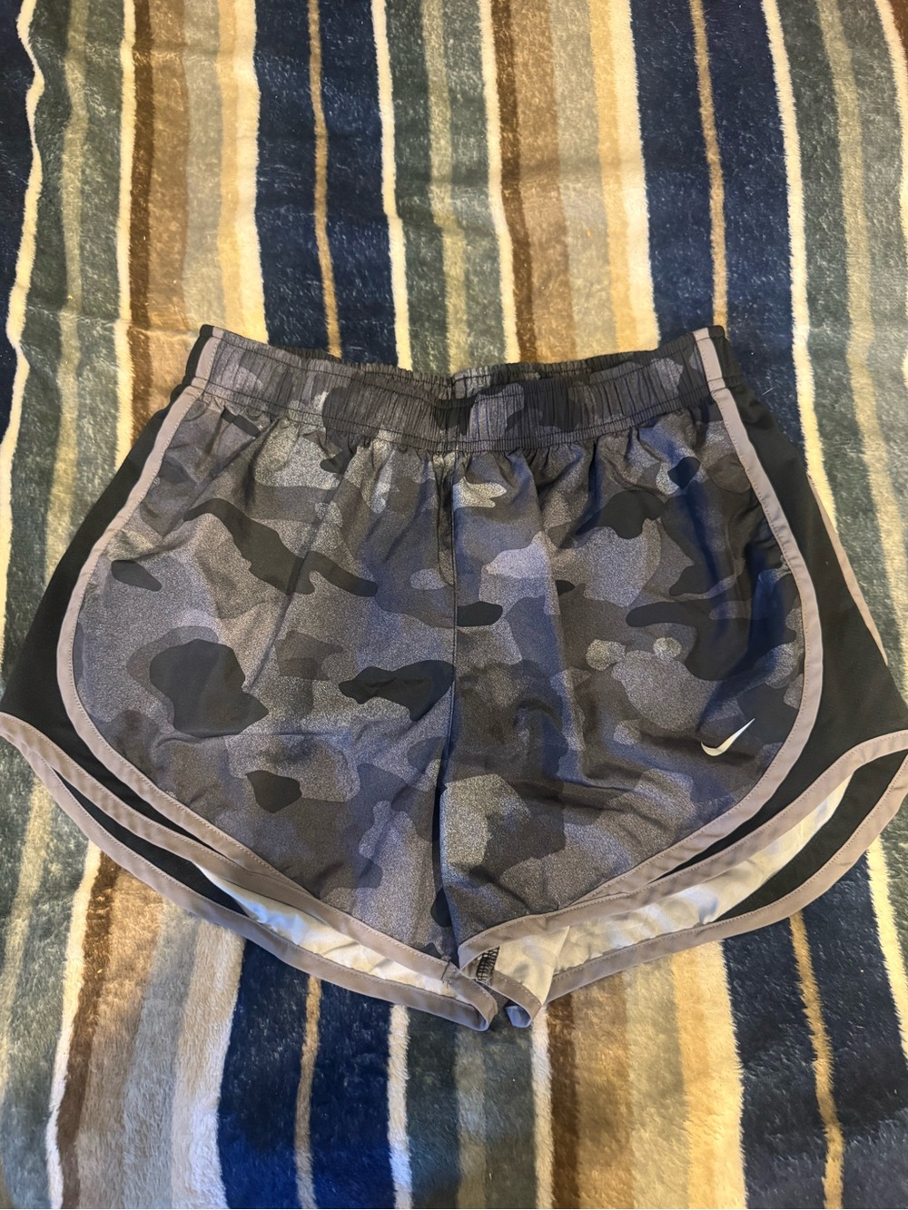 Nike dri fit running shorts with liner